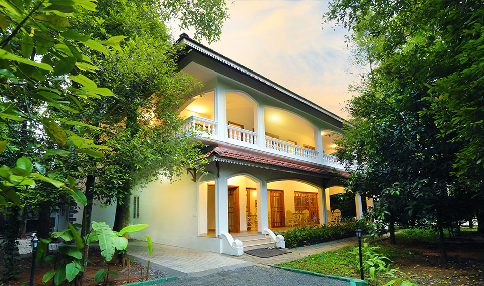 luxury stay in Kochi